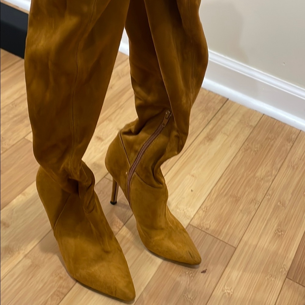 BCBGMaxAzria Tan Heeled Boots with Stiletto Heel
